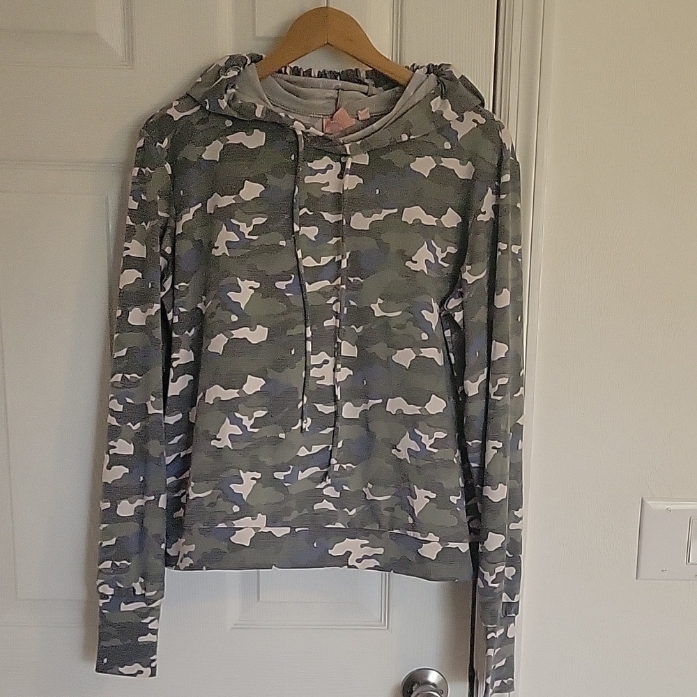 Camo Print Hoodie